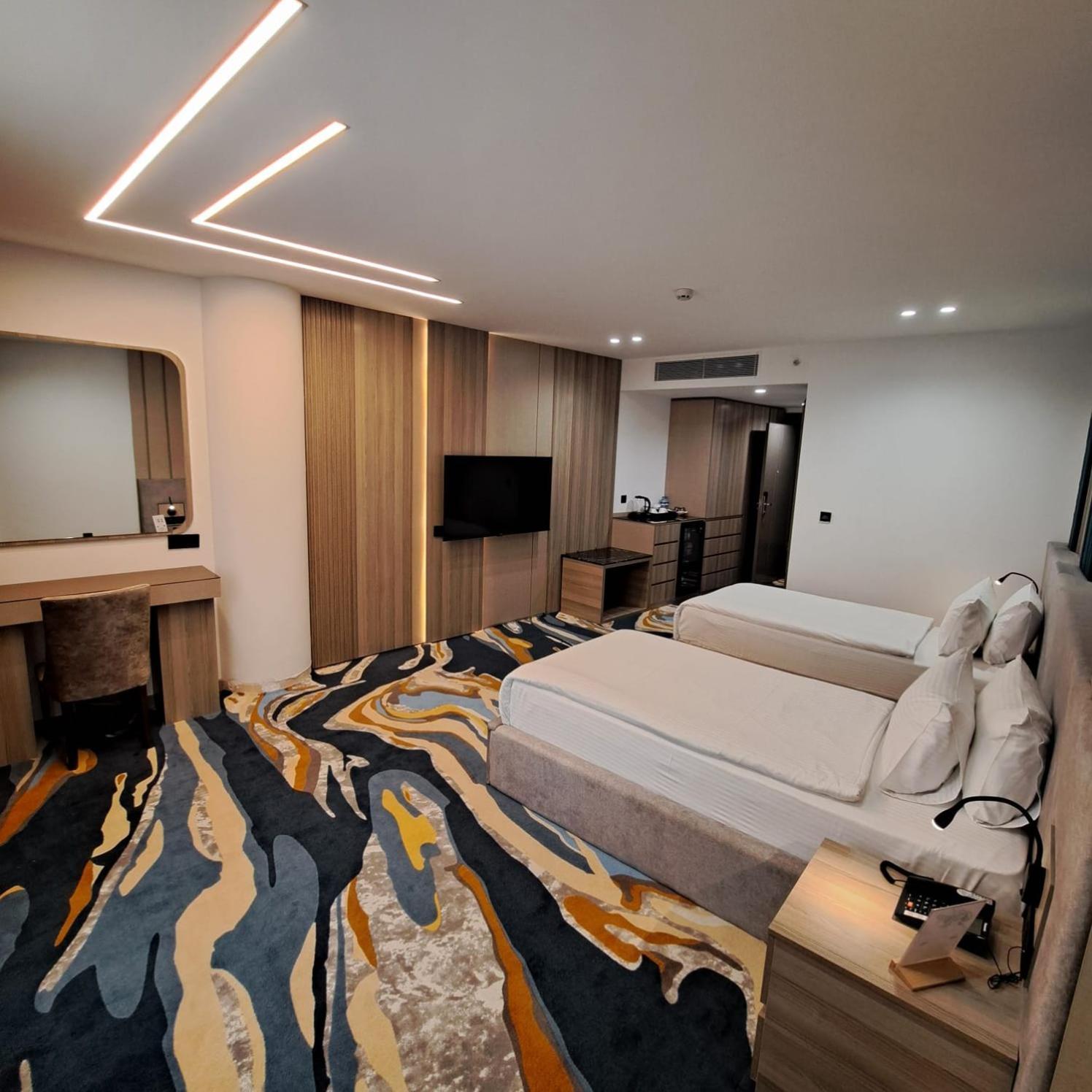 Van Royal Hotel Erbil Esterno foto